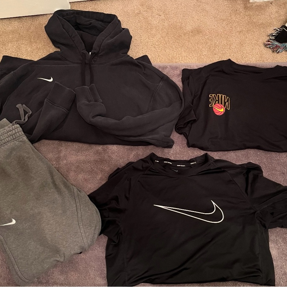 Nike Men's Bundle